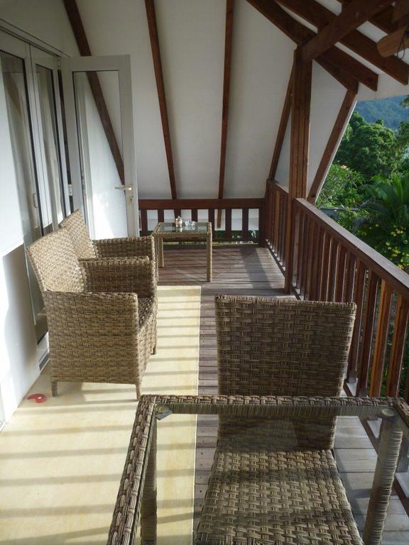 La Batie Selfcatering Apartment Beau Vallon  Extérieur photo