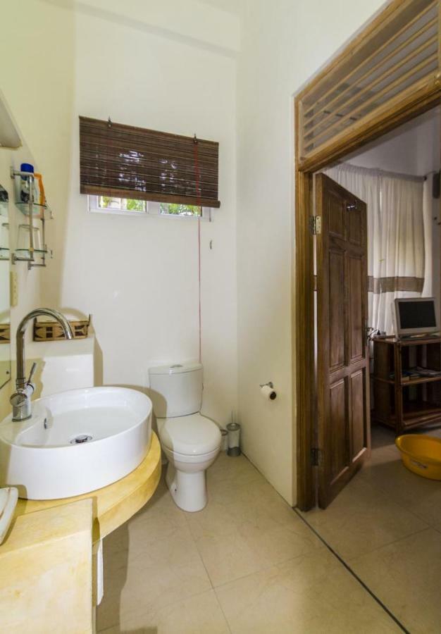 La Batie Selfcatering Apartment Beau Vallon  Extérieur photo