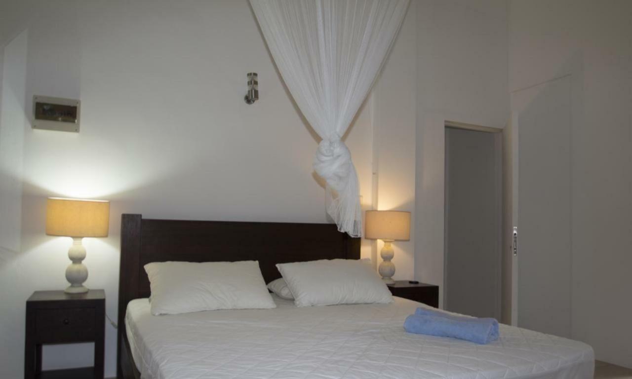 La Batie Selfcatering Apartment Beau Vallon  Extérieur photo