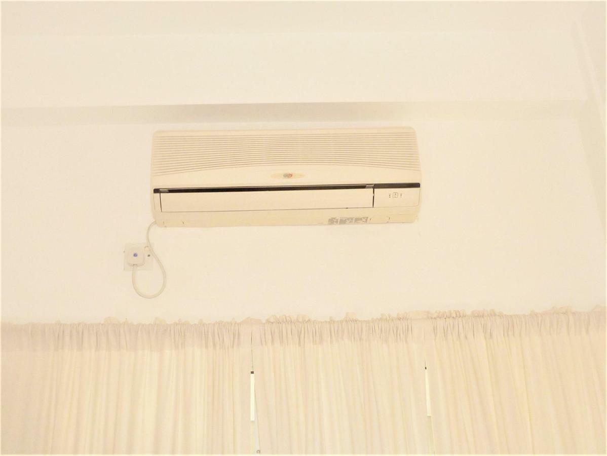 La Batie Selfcatering Apartment Beau Vallon  Extérieur photo