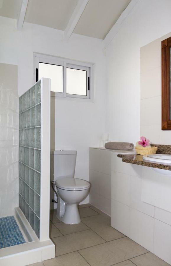 La Batie Selfcatering Apartment Beau Vallon  Extérieur photo