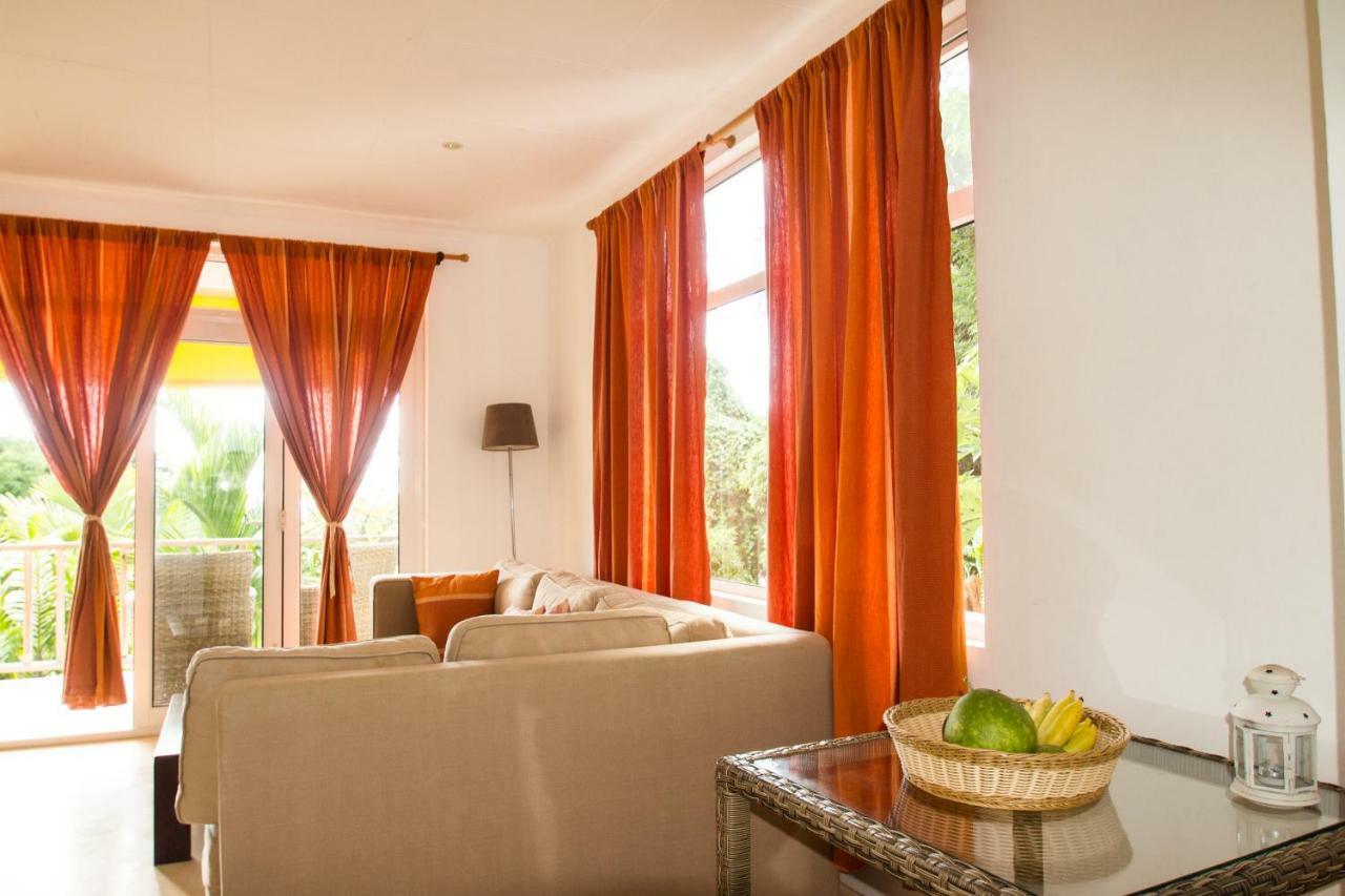 La Batie Selfcatering Apartment Beau Vallon  Extérieur photo